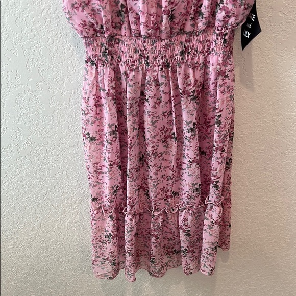 Kate and Lily Pink Floral Sleeveless Dress - Picture 4 of 14